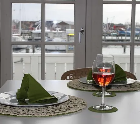Two-bedroom Holiday In 2 Vakantiehuis